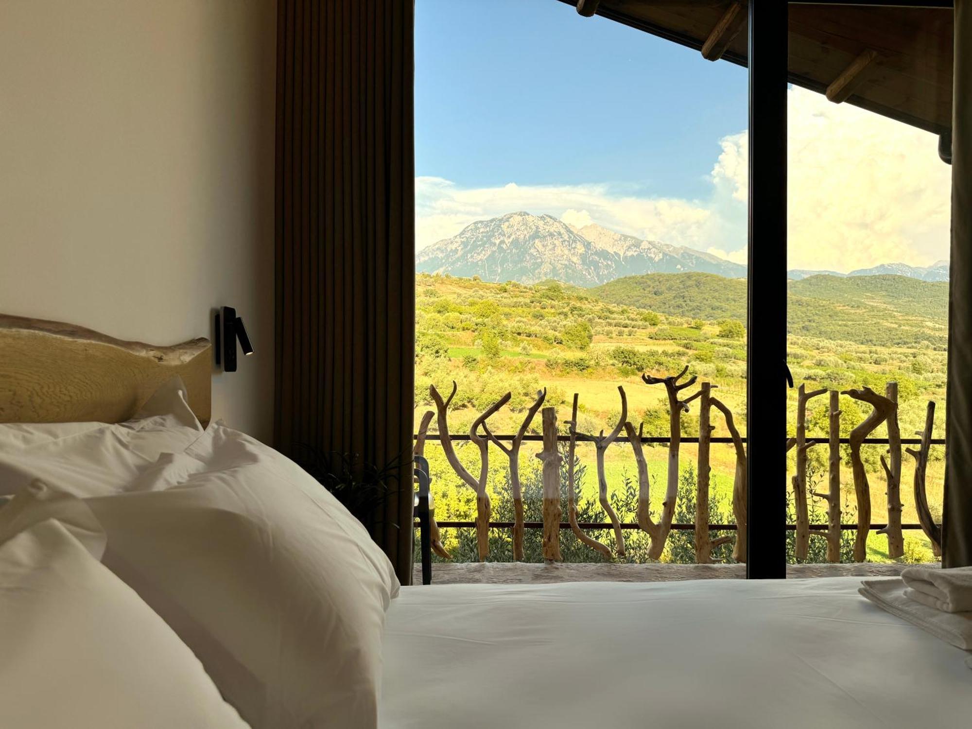 Alpeta Agrotourism & Winery - Roshnik , Berat Hotel Exterior photo